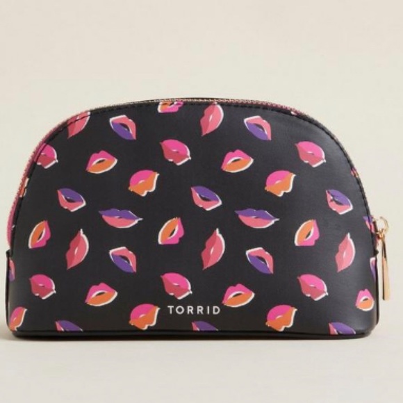🆕💋 Muah Kisses Makeup Bag NWT Torrid New Cosmetic Bag Black Pink💋 - Picture 2 of 4